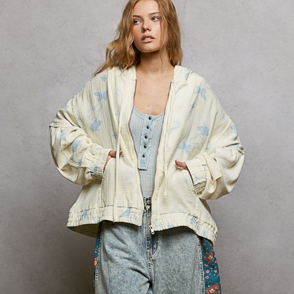 POL Cream and Blue Butterfly Hooded Jacket - Picture 3 of 8